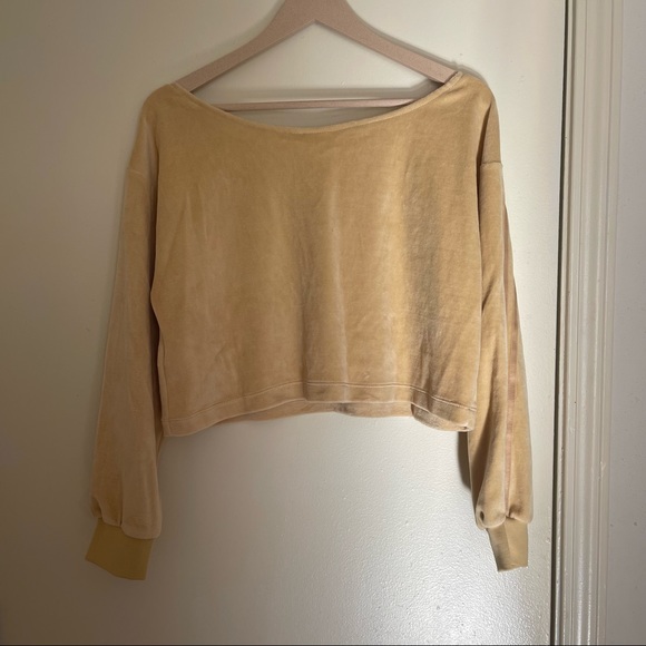 Women's adidas Originals Velour Off The Shoulder Sweatshirt - Picture 3 of 4
